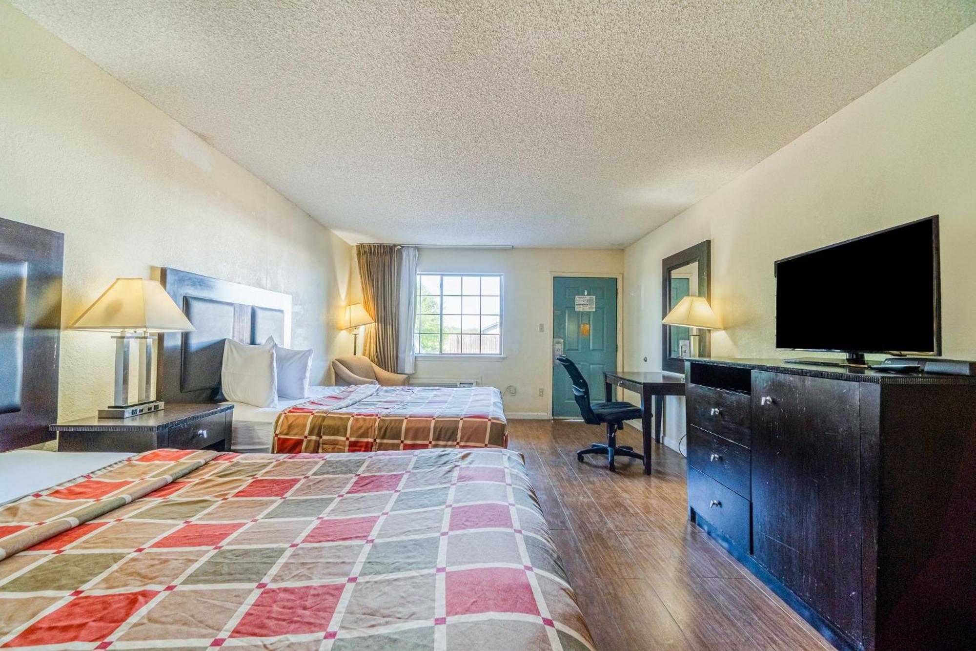 Executive Inn Port Lavaca By Oyo Exterior photo